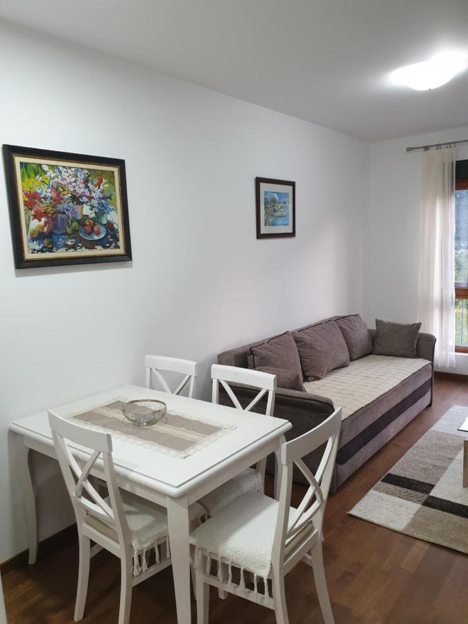 Apartment Marta 2 Котор Экстерьер фото