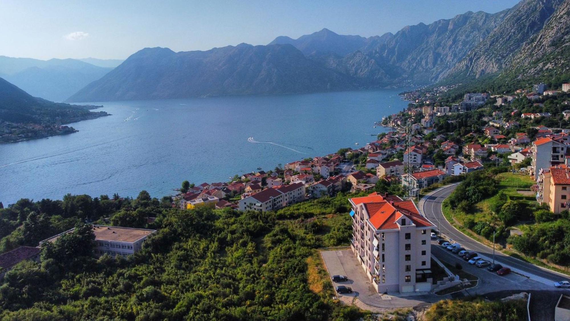 Apartment Marta 2 Котор Экстерьер фото